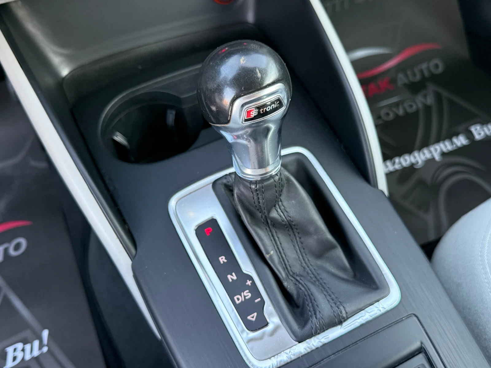 Audi A3 1.4i* 122к.с* АВТОМАТИК* 2015г* 94.000КМ*  - изображение 9