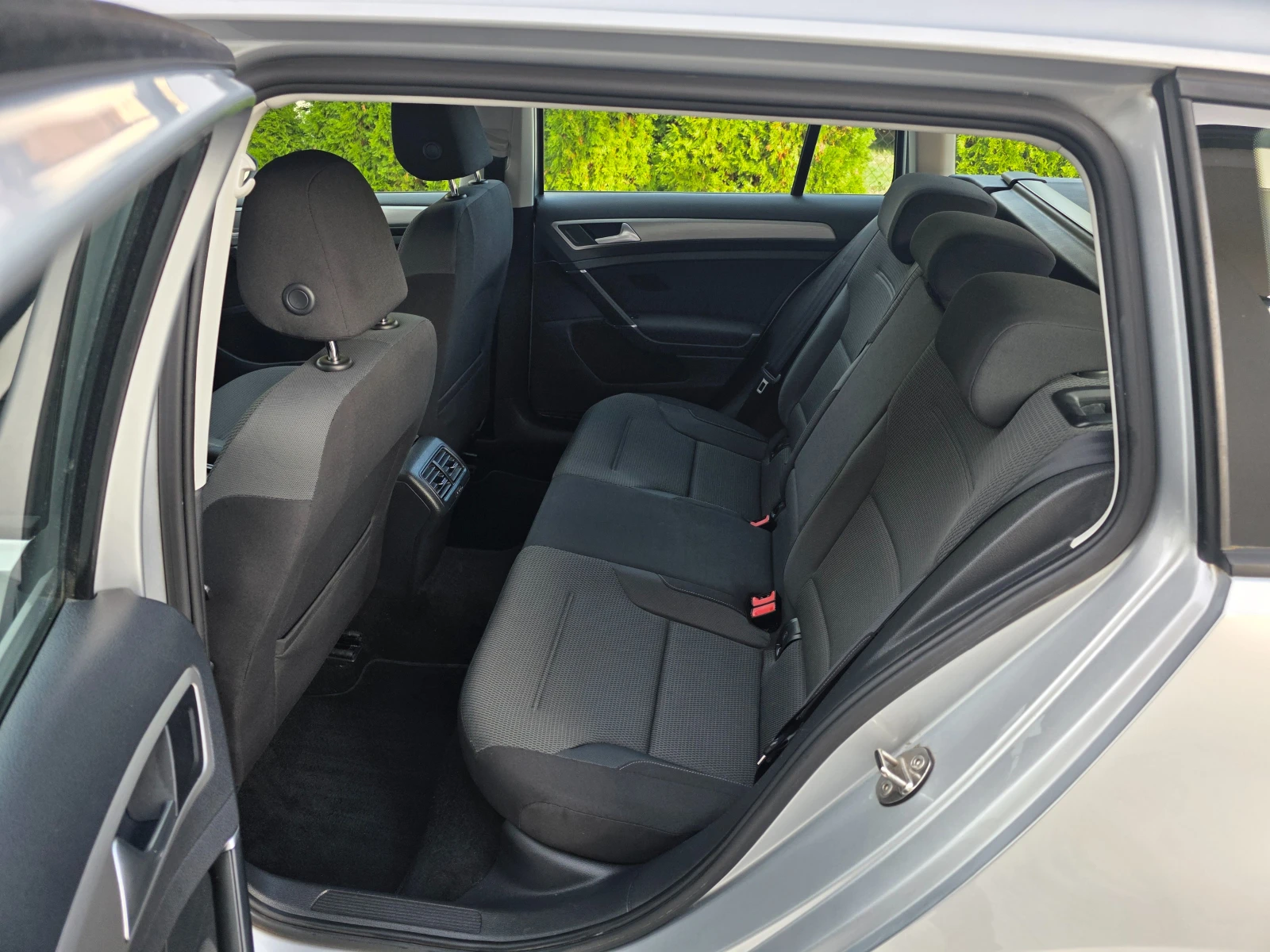 VW Golf 1.4 GDI  - изображение 9