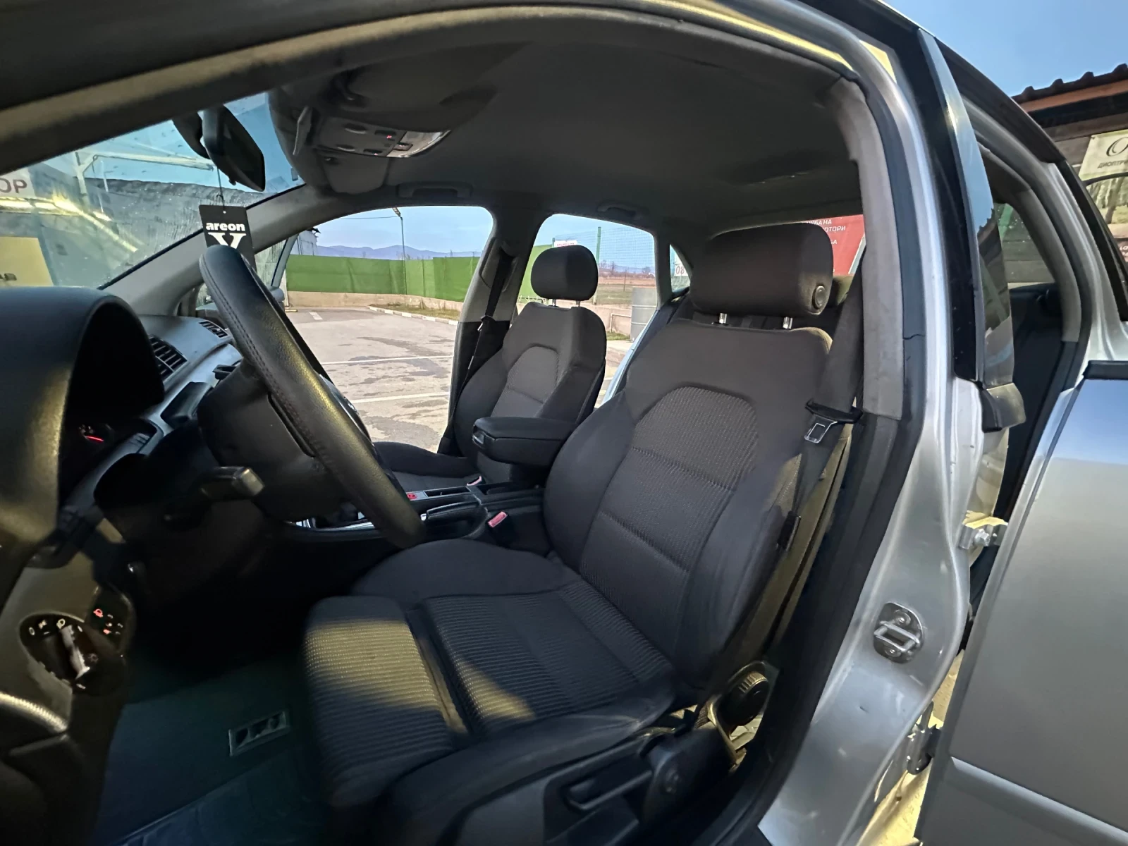 Audi A4, снимка 8 - Автомобили и джипове - 53331513