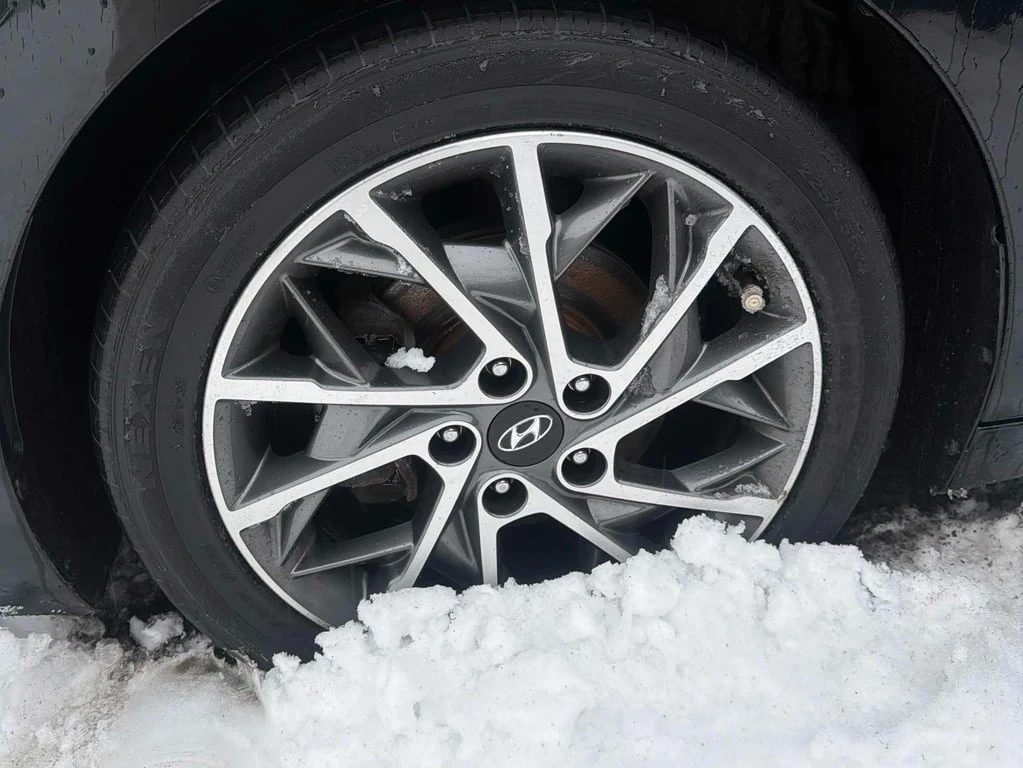 Hyundai Elantra * Luxury * CARFAX * ��� ������������ ������ | Mobile.bg � ����������� 7