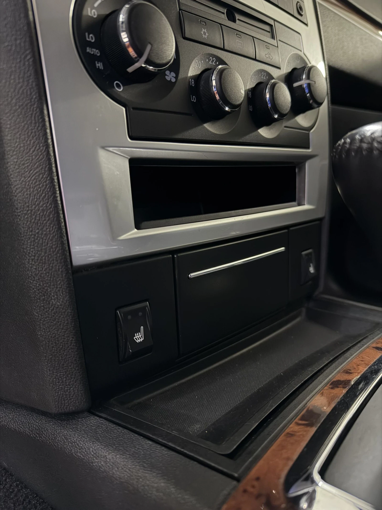 Chrysler 300c  - изображение 7