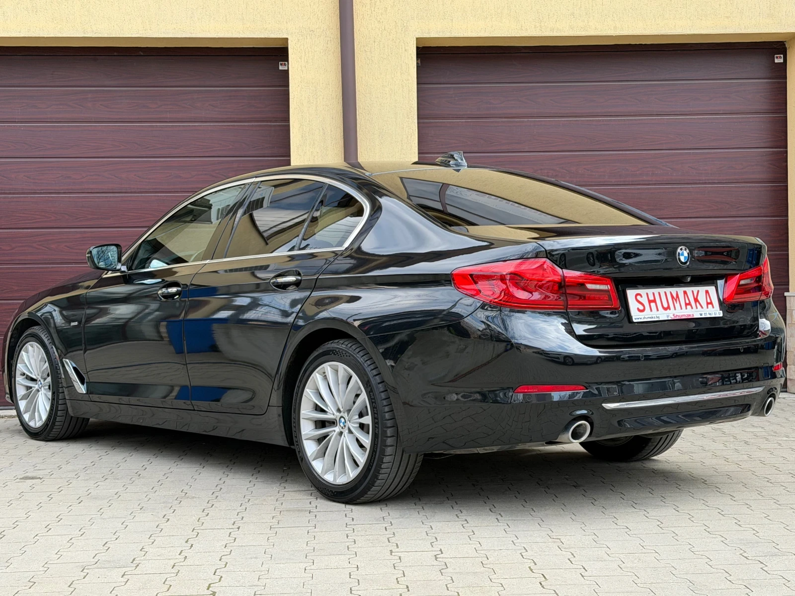 BMW 520 4X4 luxury-line-131хил.км, снимка 4 - Автомобили и джипове - 53876408