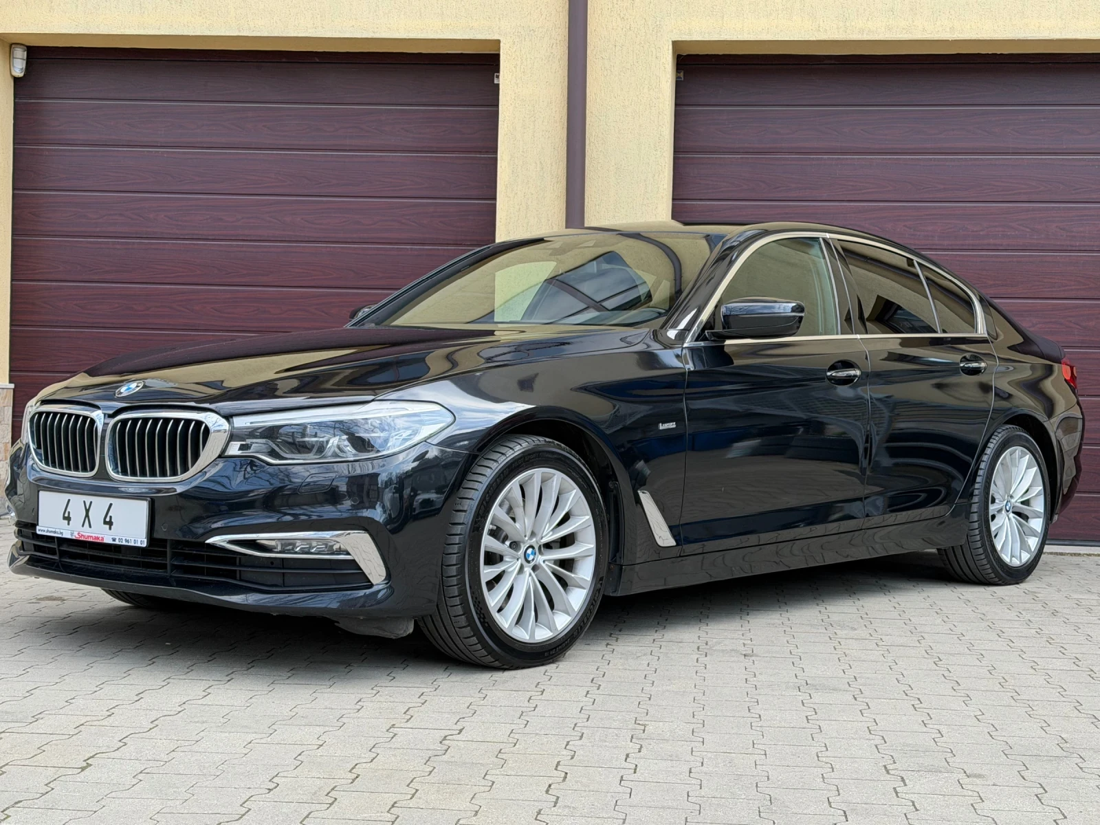 BMW 520 4X4 luxury-line-131хил.км, снимка 3 - Автомобили и джипове - 53876408