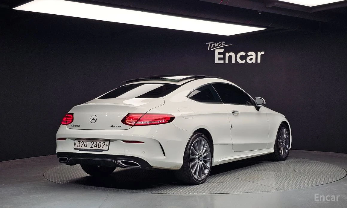 Mercedes-Benz C 220 4MATIC COUPE* AMG PACK* FACE* HEAD-UP* SUNROOF*  | Mobile.bg � ����������� 3