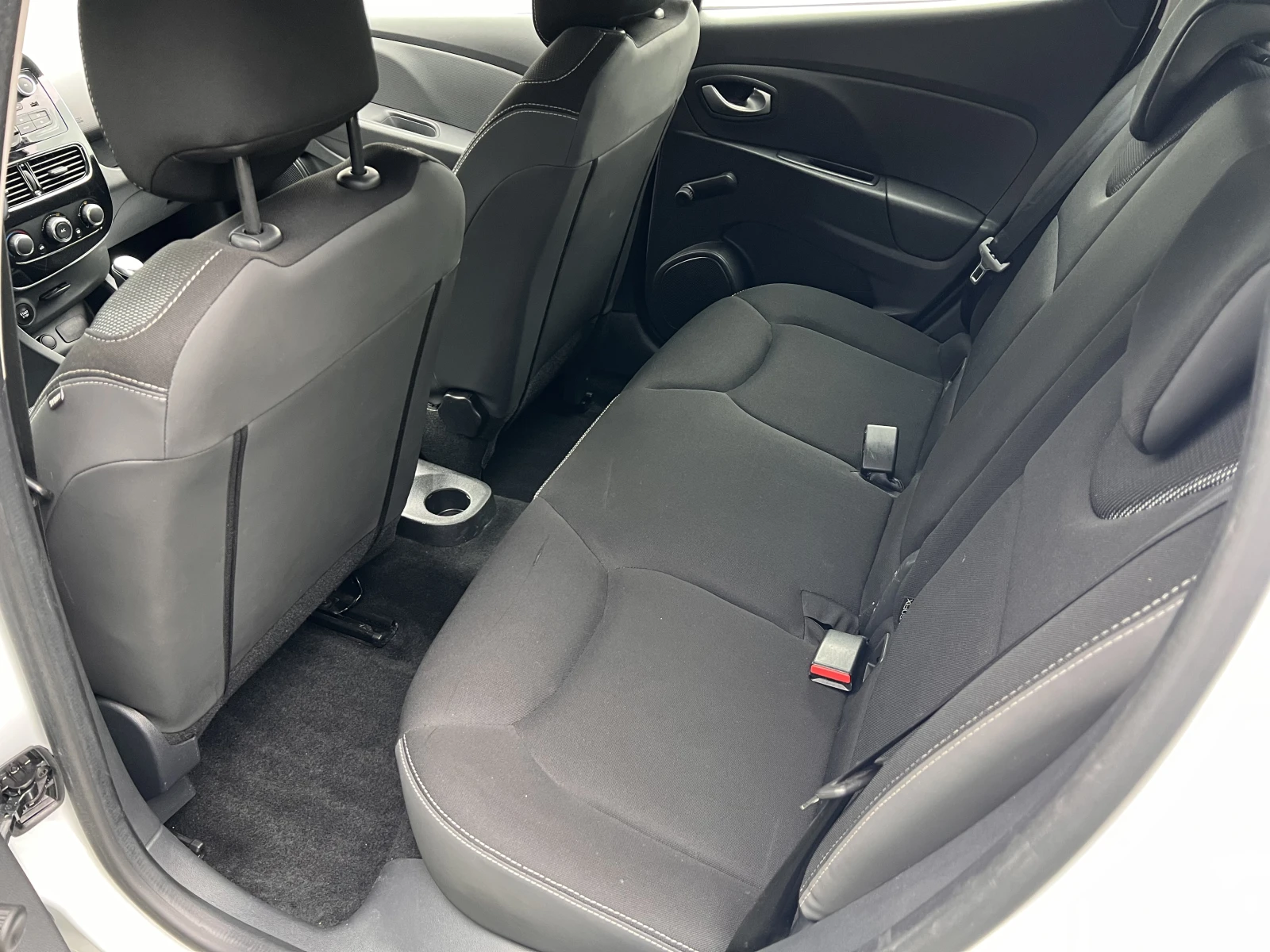 Renault Clio Life/1.5dci/75k.c./5MT/N1, снимка 10 - Автомобили и джипове - 54367581