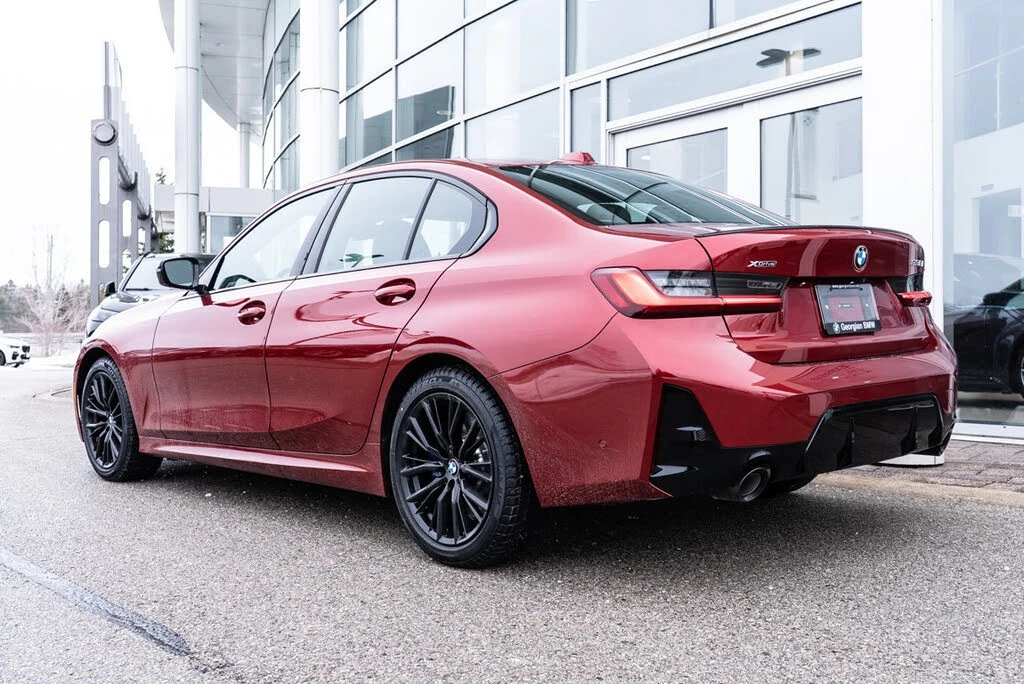 BMW 330 xDrive* AвтоКредит * (ЦЕНА ДО БГ), снимка 7 - Автомобили и джипове - 54428331