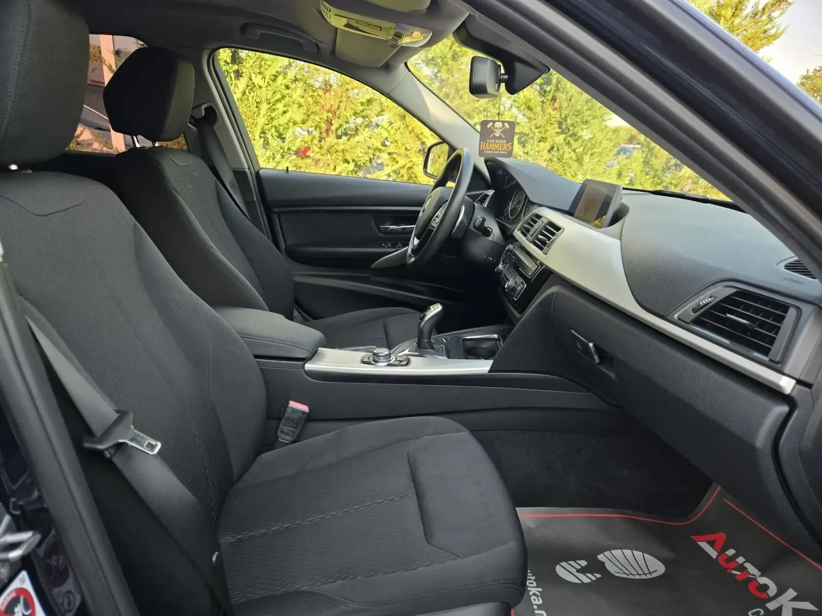 BMW 320 2.0D-190��= 67.000��= �������= 360= 4�4= DISTRONIC | Mobile.bg � ����������� 14