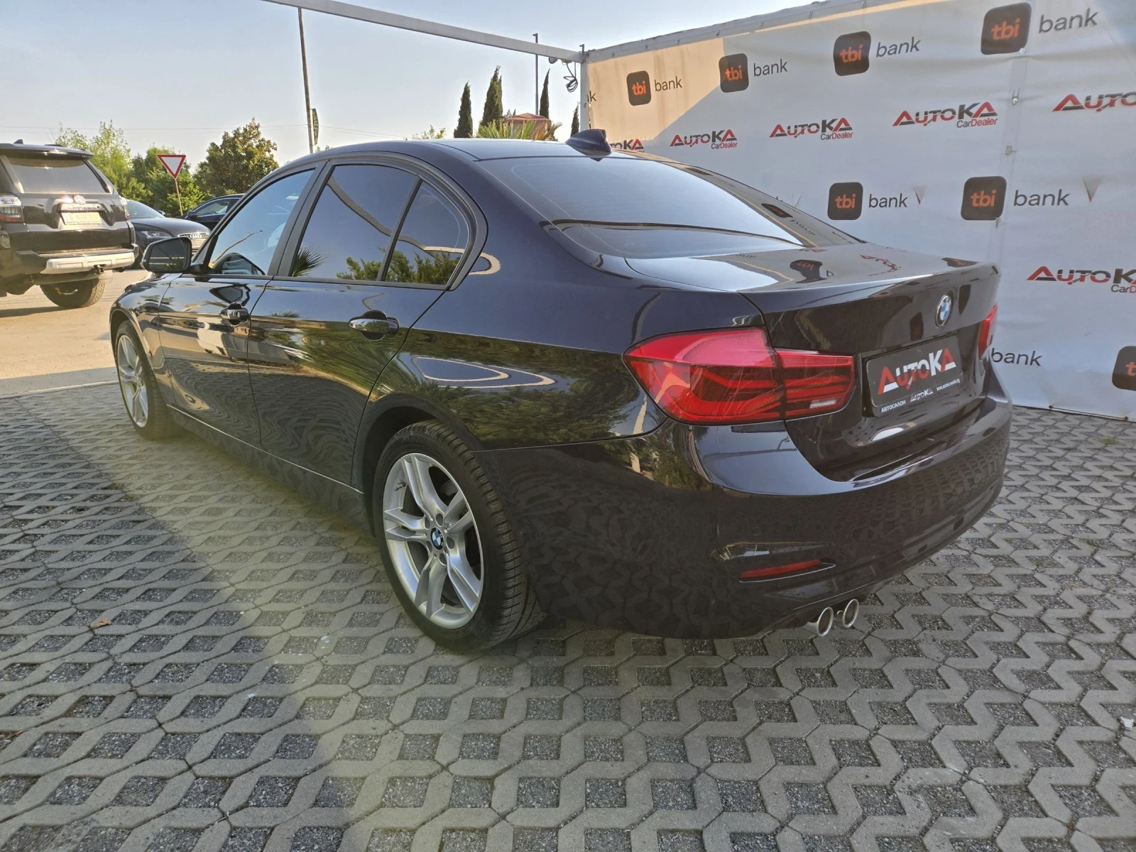 BMW 320 2.0D-190��= 67.000��= �������= 360= 4�4= DISTRONIC | Mobile.bg � ����������� 5