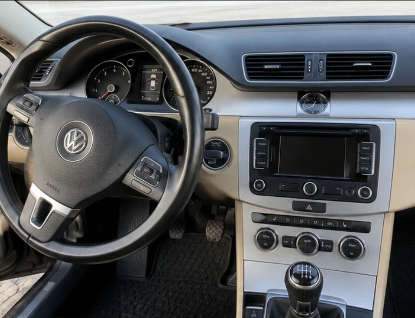VW CC 1.8 TSI, снимка 6 - Автомобили и джипове - 55348953