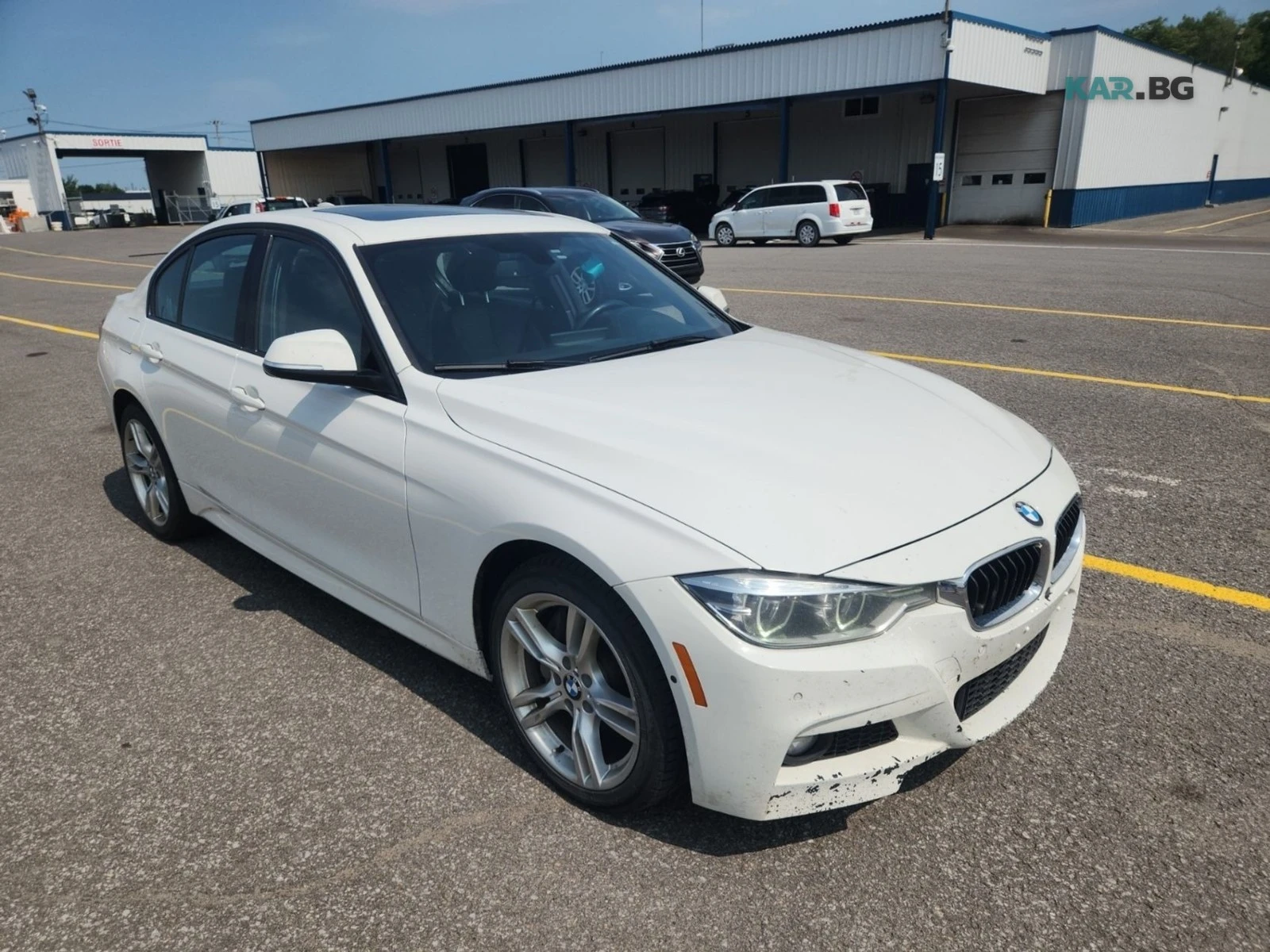 BMW 330 XDRIVE Автокредит Цена до България, снимка 2 - Автомобили и джипове - 55414002