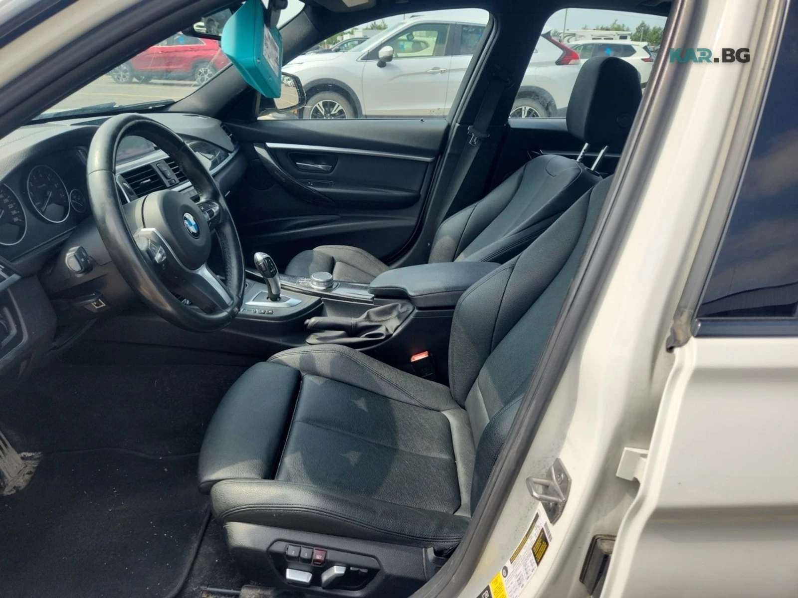 BMW 330 XDRIVE Автокредит Цена до България, снимка 5 - Автомобили и джипове - 55414002
