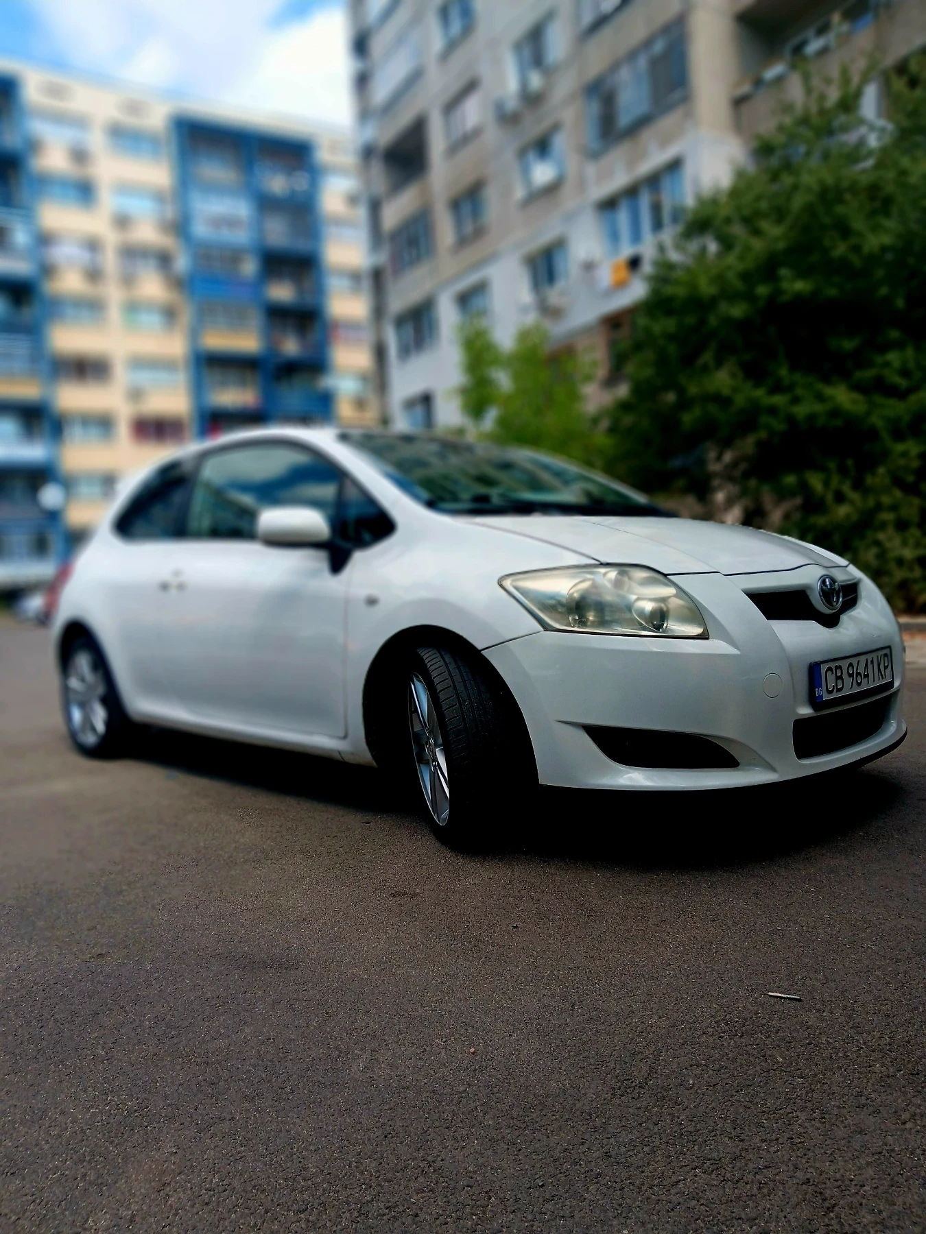 Toyota Auris, снимка 4 - Автомобили и джипове - 55479393