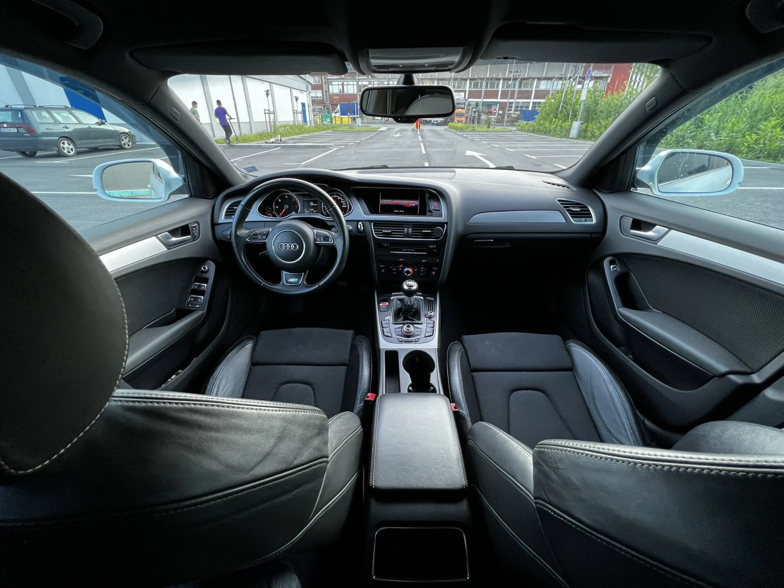 Audi A4 2.0, снимка 10 - Автомобили и джипове - 55849478