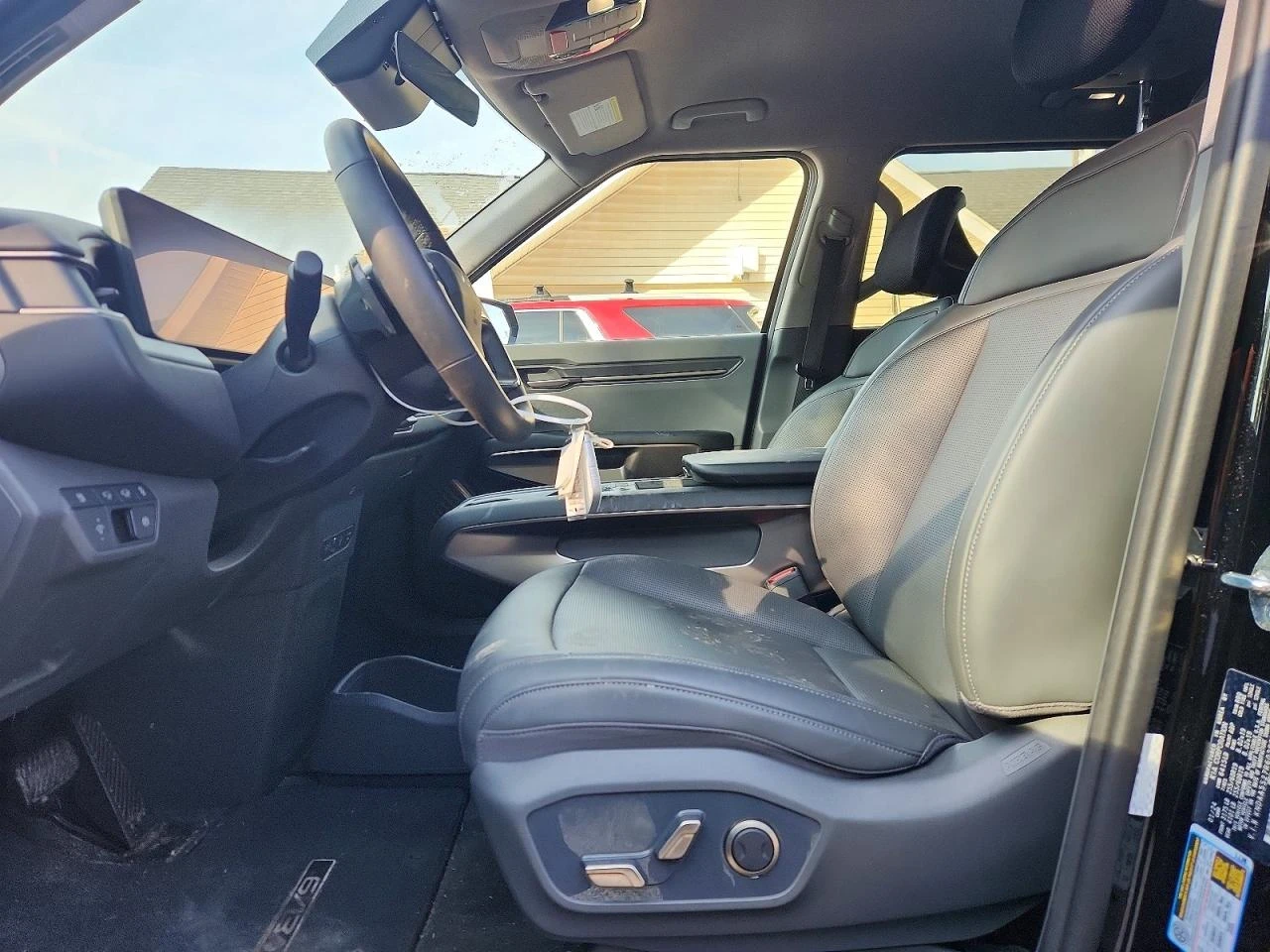 Kia EV9 LIGHT, снимка 7 - Автомобили и джипове - 55893390
