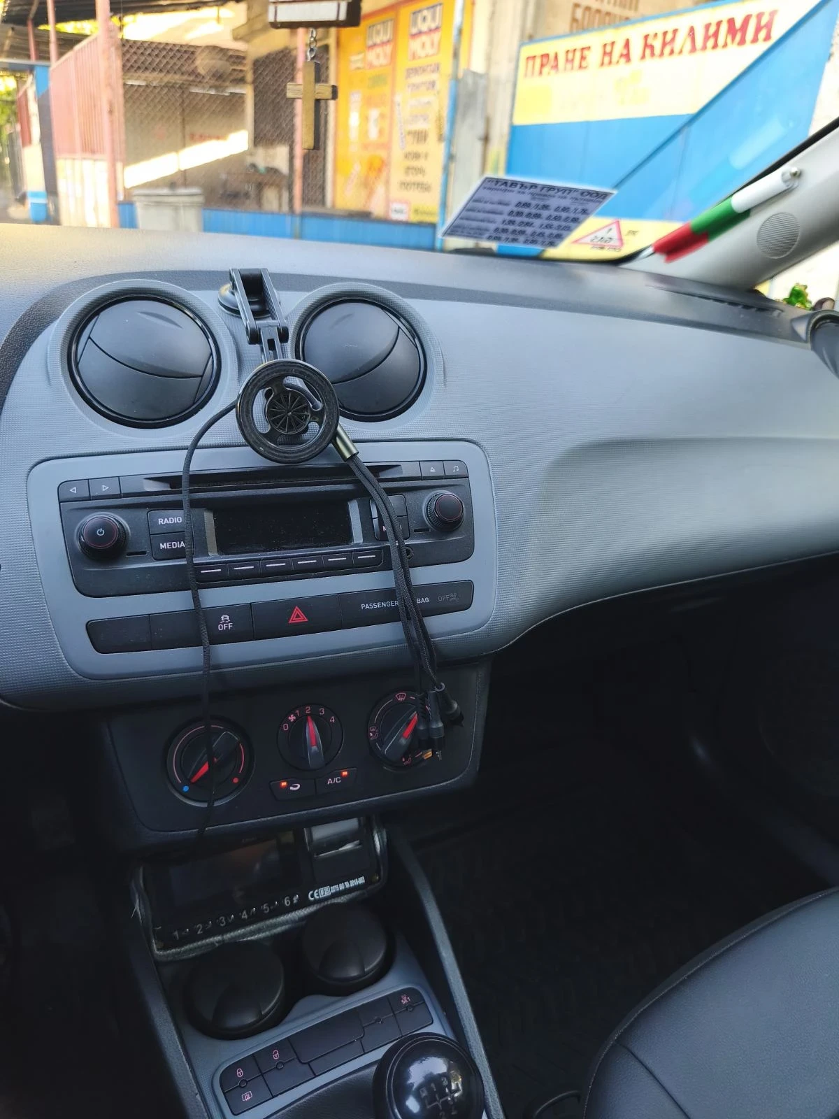 Seat Ibiza Комби , снимка 7 - Автомобили и джипове - 55986851