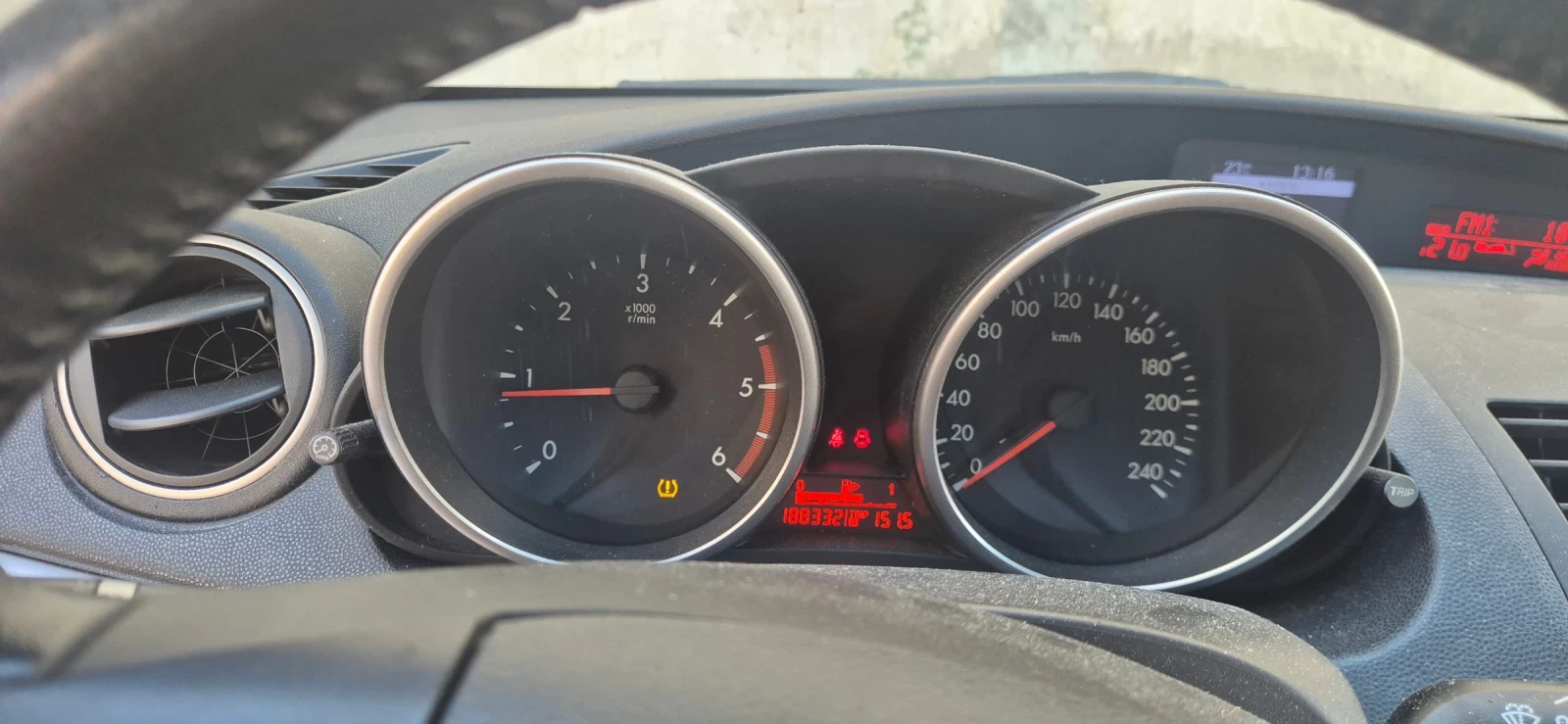 Mazda 3, снимка 6 - Автомобили и джипове - 56445515