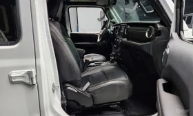 Jeep Grand cherokee OVERLAND* 2.0* ПОДГРЕВ* КАМЕРА* МЪРТВА* ТОЧКА* , снимка 13