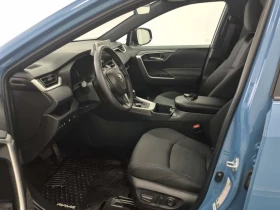 Toyota Rav4 HYBRID SE / CAMERA / DISTRONIC / ПОДГРЕВИ  - 35300 € / 69040.80 лв. - 45201915 5