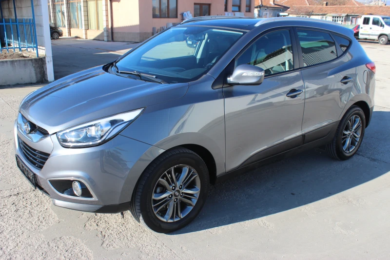 Hyundai IX35 2.0 crdi 136к.с. 4x4 AВТОМАТ, ПАНОРАМА, КОЖА, снимка 11 - Автомобили и джипове - 48914583