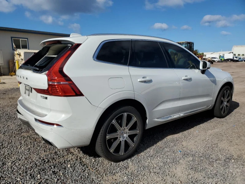 Volvo XC60 T5 INSCRIPTION , снимка 5 - Автомобили и джипове - 49229108