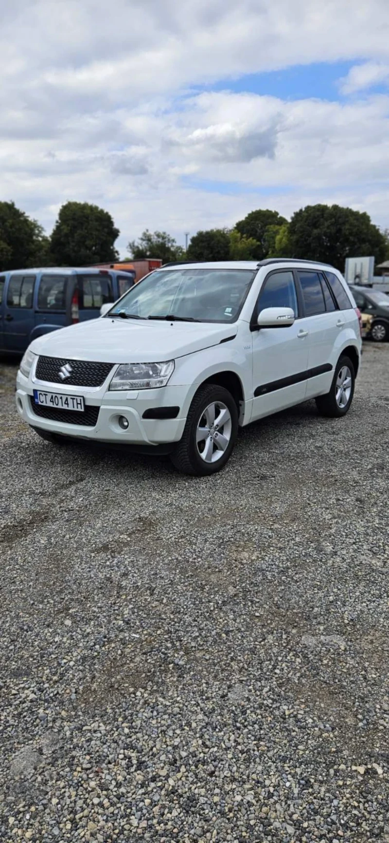 Suzuki Grand vitara, снимка 3 - Автомобили и джипове - 52657315