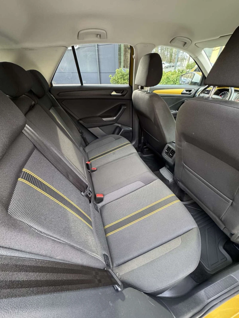VW T-Roc 4 MOTION, снимка 11 - Автомобили и джипове - 52551735