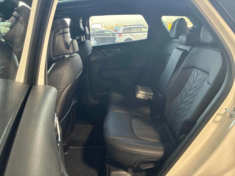 Kia Sportage CARFAX* АВТОФИНАНСИРАНЕ БЕЗ ПЪРВОНАЧАЛНА ВНОСКА, снимка 13 - Автомобили и джипове - 52718746