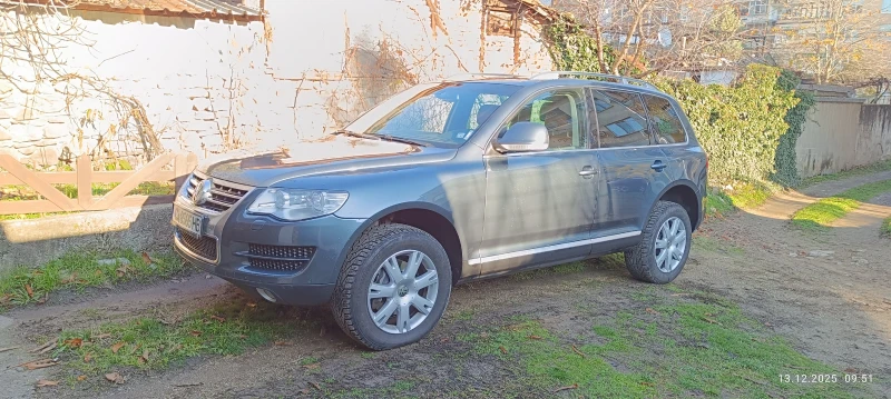 VW Touareg, снимка 8 - Автомобили и джипове - 52805020