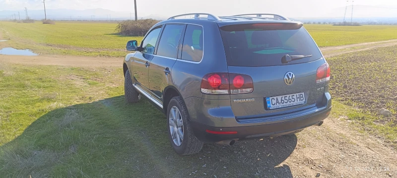 VW Touareg, снимка 4 - Автомобили и джипове - 52805020