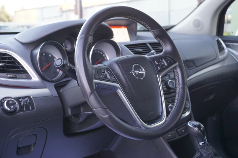 Opel Mokka 1.4i/Фабр.Газ/Cosmo, снимка 6 - Автомобили и джипове - 52859190