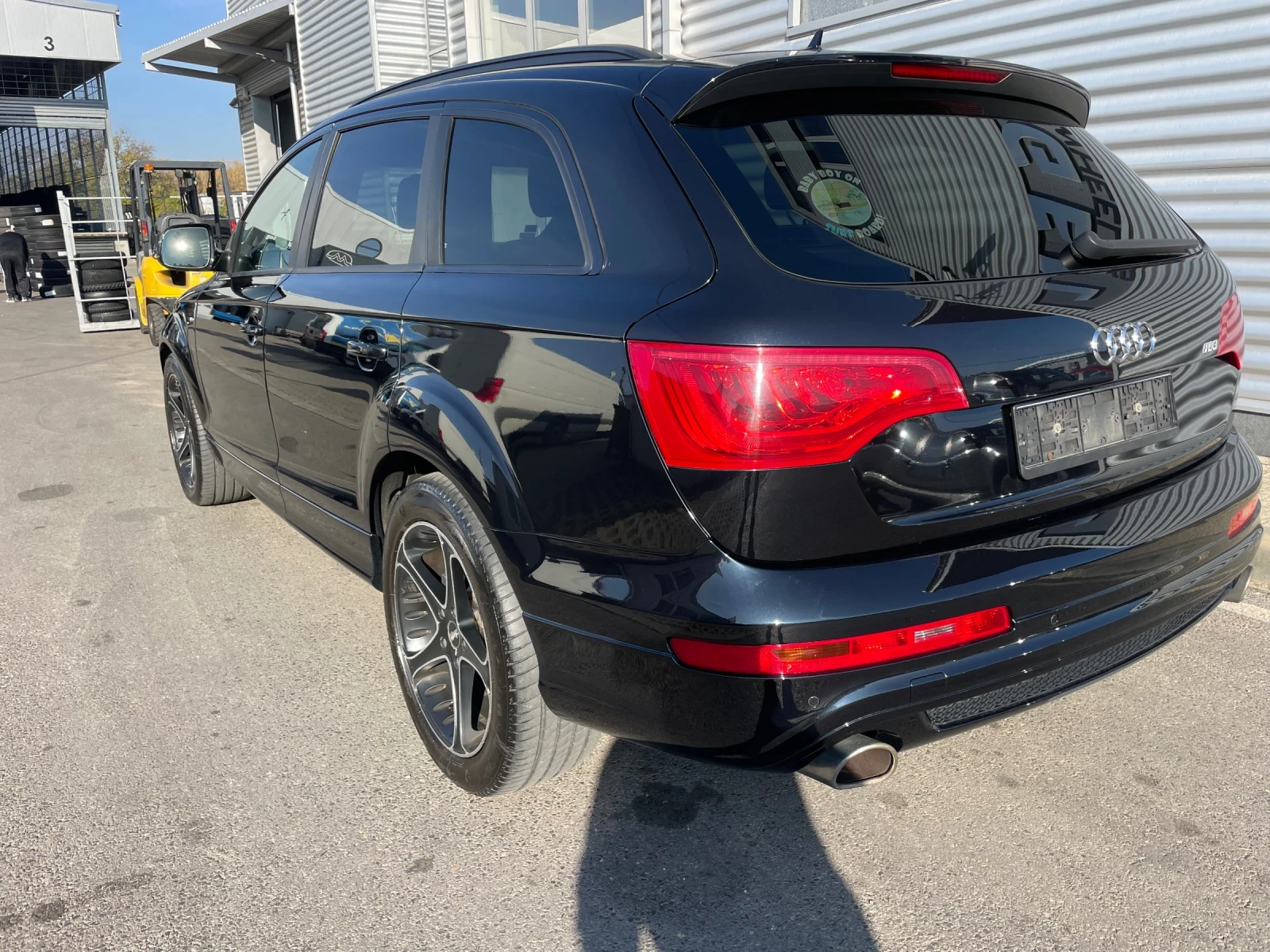 Audi Q7 Facelift+ Full Led+ 7места+ Панорама+ Подгрев - изображение 3