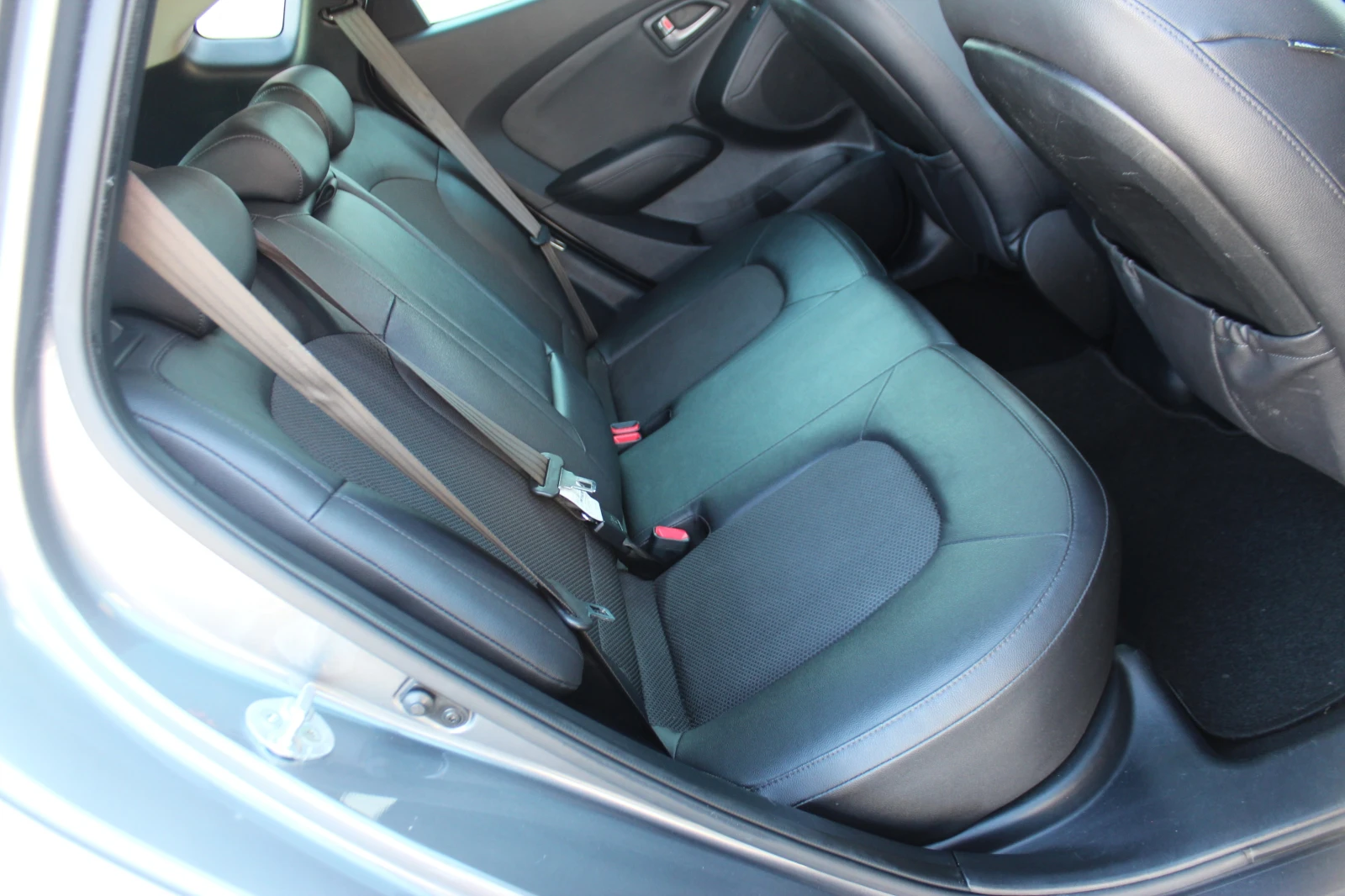 Hyundai IX35 2.0 crdi 136к.с. 4x4 AВТОМАТ, ПАНОРАМА, КОЖА | Mobile.bg — изображение 15
