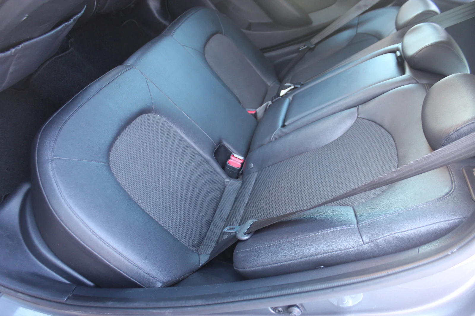 Hyundai IX35 2.0 crdi 136к.с. 4x4 AВТОМАТ, ПАНОРАМА, КОЖА | Mobile.bg — изображение 13