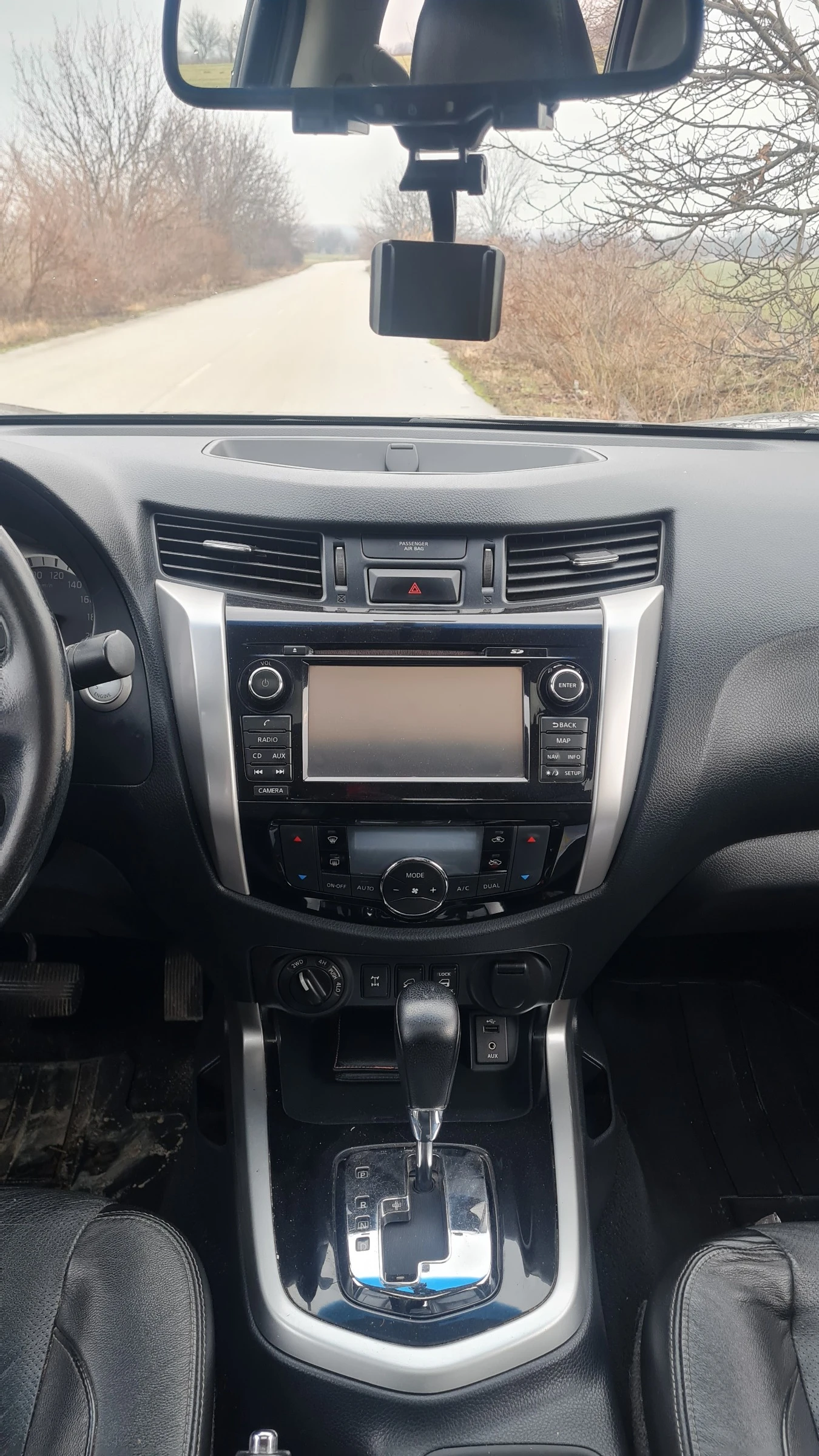 Nissan Navara  - изображение 8