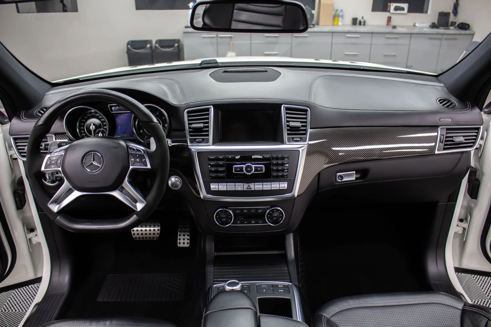 Mercedes-Benz ML 63 AMG AMG PERFORMANCE PAKAGE | Mobile.bg   11