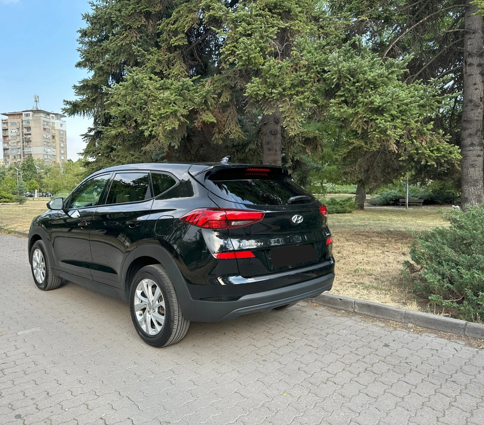 Hyundai Tucson 2.0i, HTRAC - изображение 3
