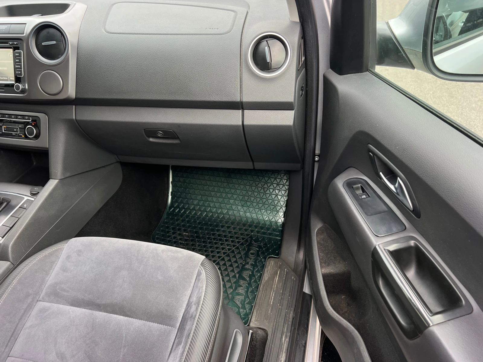 VW Amarok OFF-ROAD/4MOTION/LED/XENON/NAVI/KAMERA/KOJA/UNIKAT | Mobile.bg   11