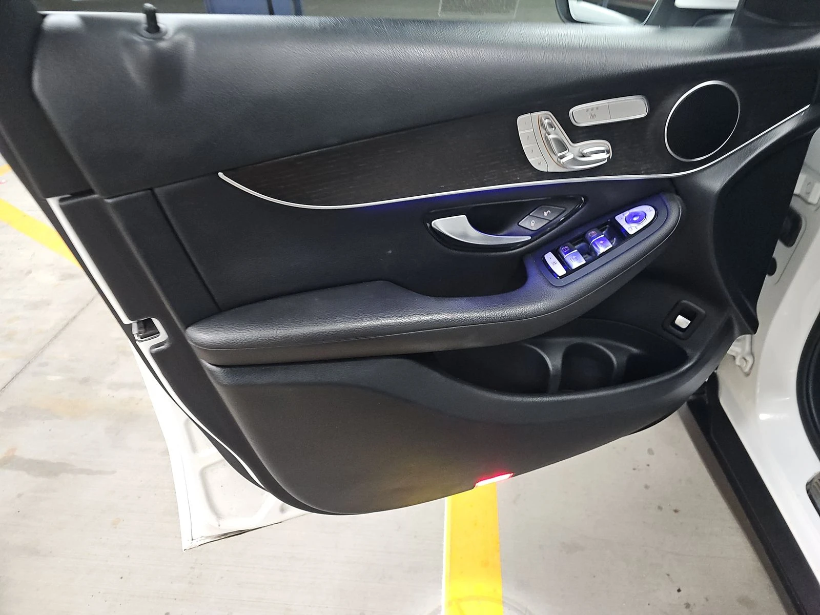 Mercedes-Benz GLC 300 * * * LANE* ASSIST | Mobile.bg   7