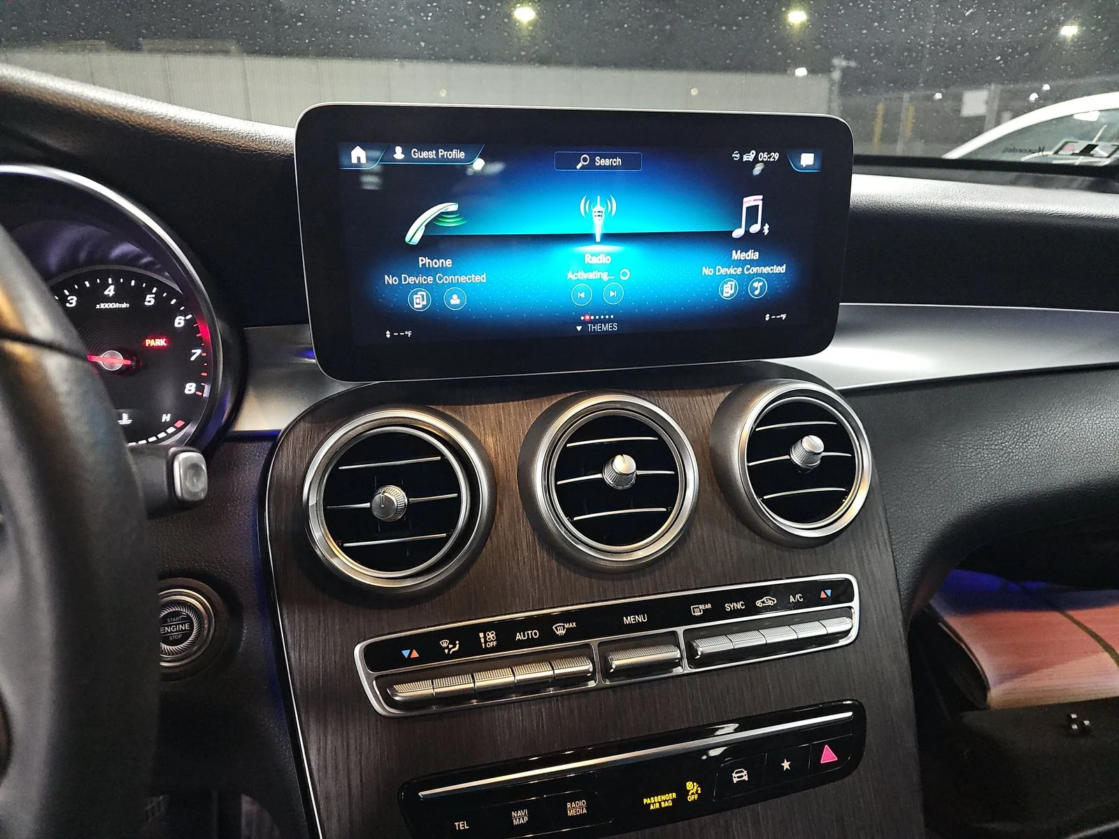 Mercedes-Benz GLC 300 * * * LANE* ASSIST | Mobile.bg   9