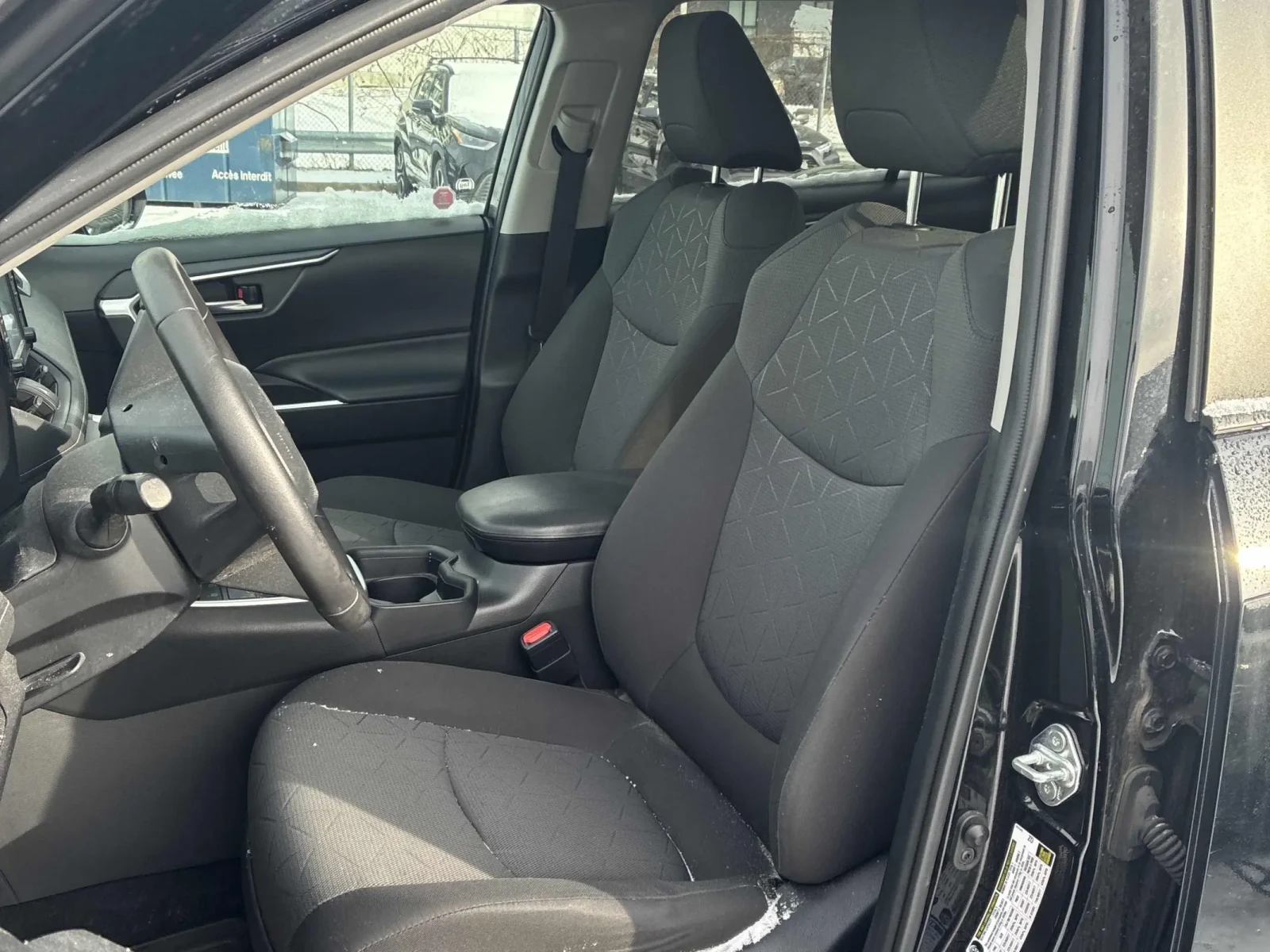 Toyota Rav4 * Hybrid XLE* CARFAX * БЕЗ ПЪРВОНАЧАЛНА ВНОСКА - изображение 8