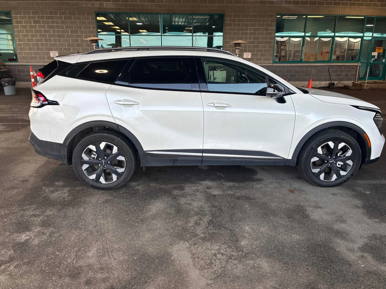 Kia Sportage CARFAX* АВТОФИНАНСИРАНЕ БЕЗ ПЪРВОНАЧАЛНА ВНОСКА - изображение 3