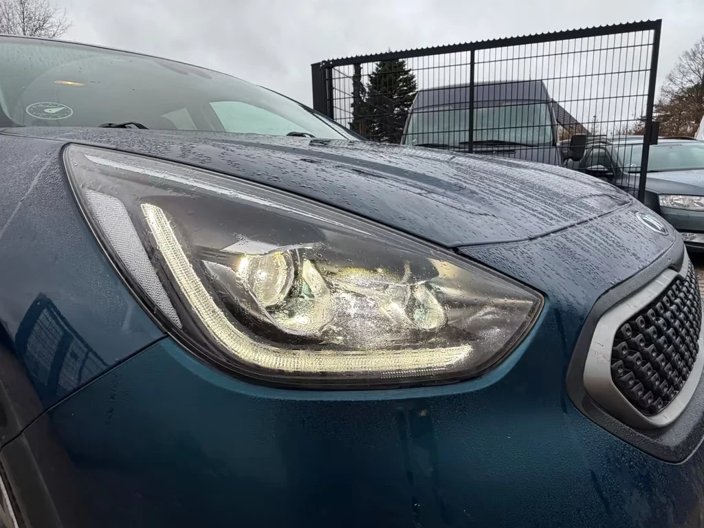 Kia Niro 1.6  Plyg in Hybrid 141ps - изображение 5