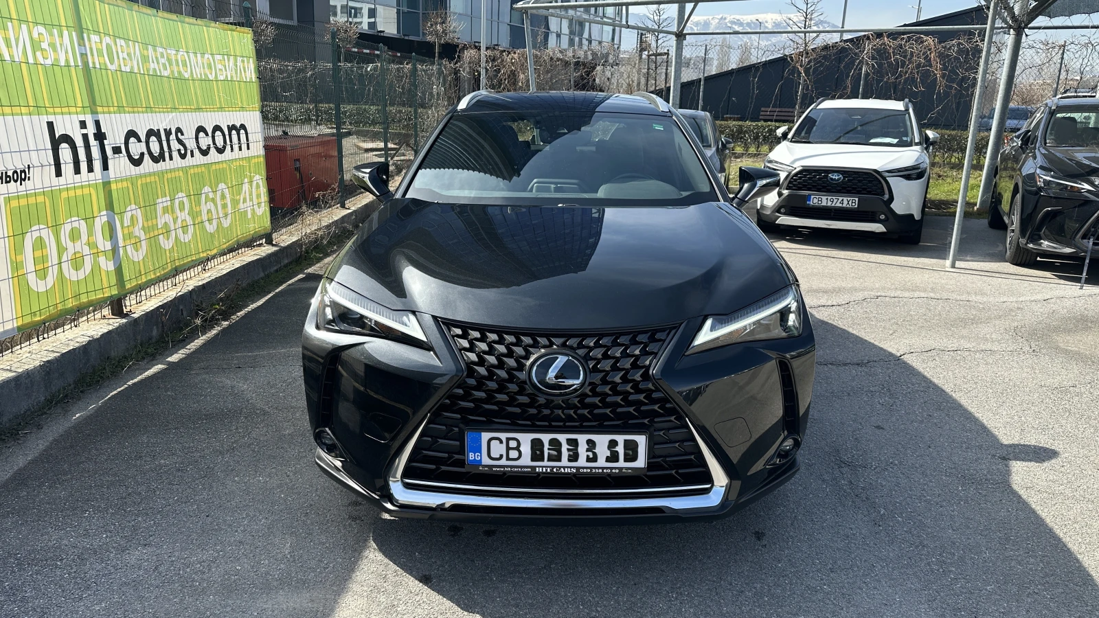 Lexus UX 250h Face Lift 2023 2.0 Hybrid в Гаранция - изображение 3