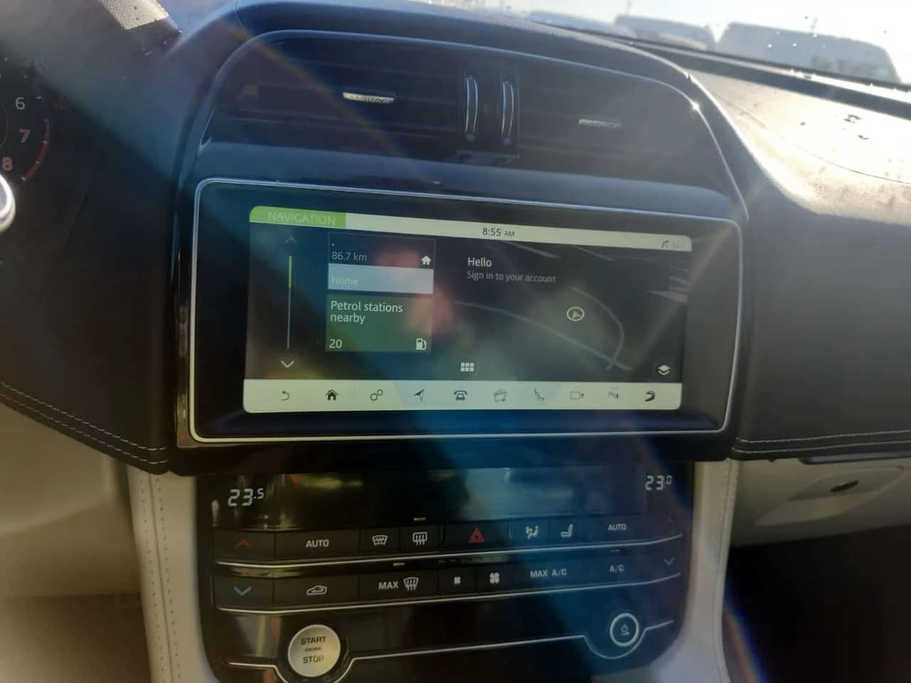 Jaguar F-PACE SVR  CARFAX - изображение 10