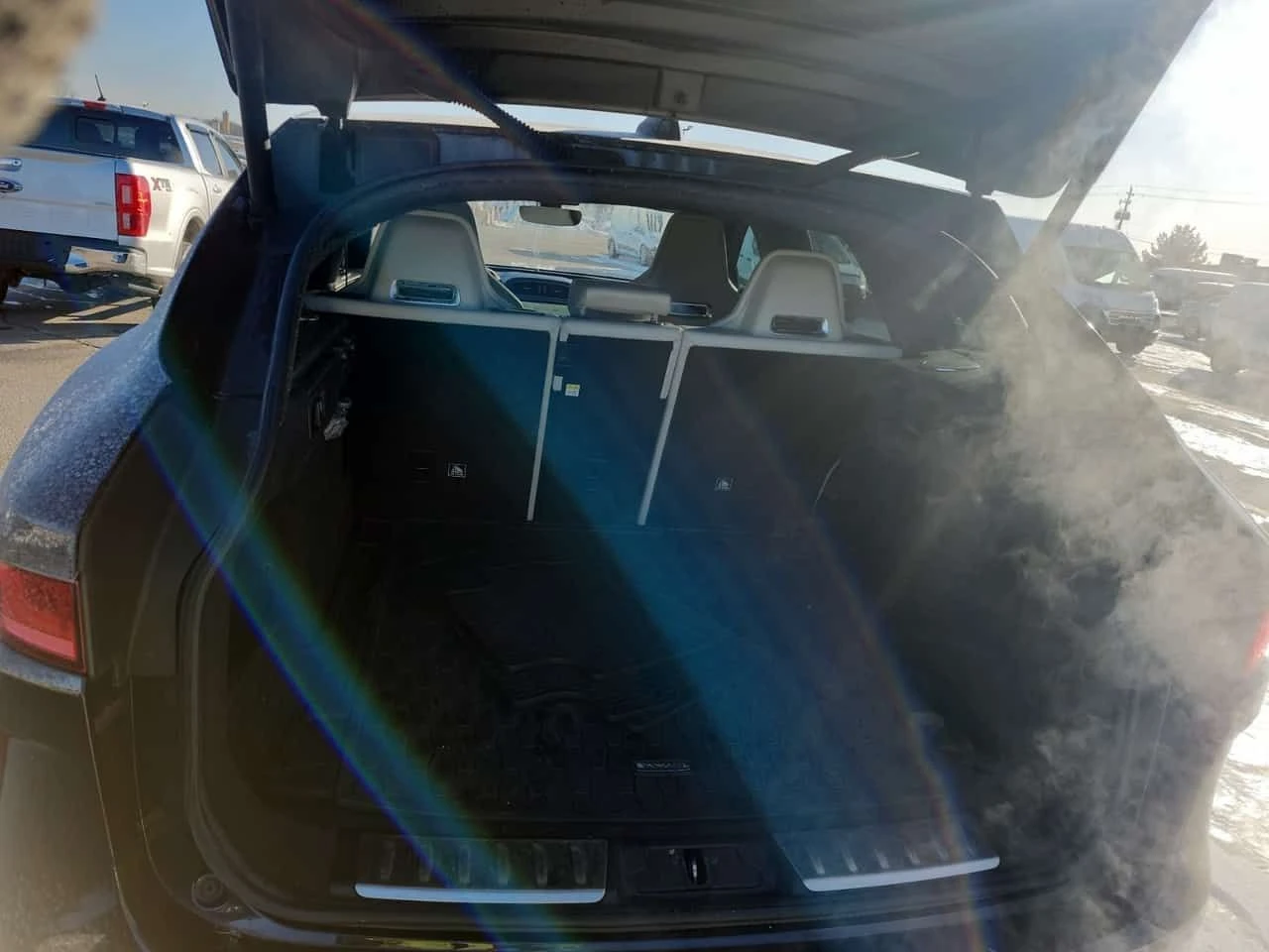 Jaguar F-PACE SVR  CARFAX, снимка 13 - Автомобили и джипове - 53711870