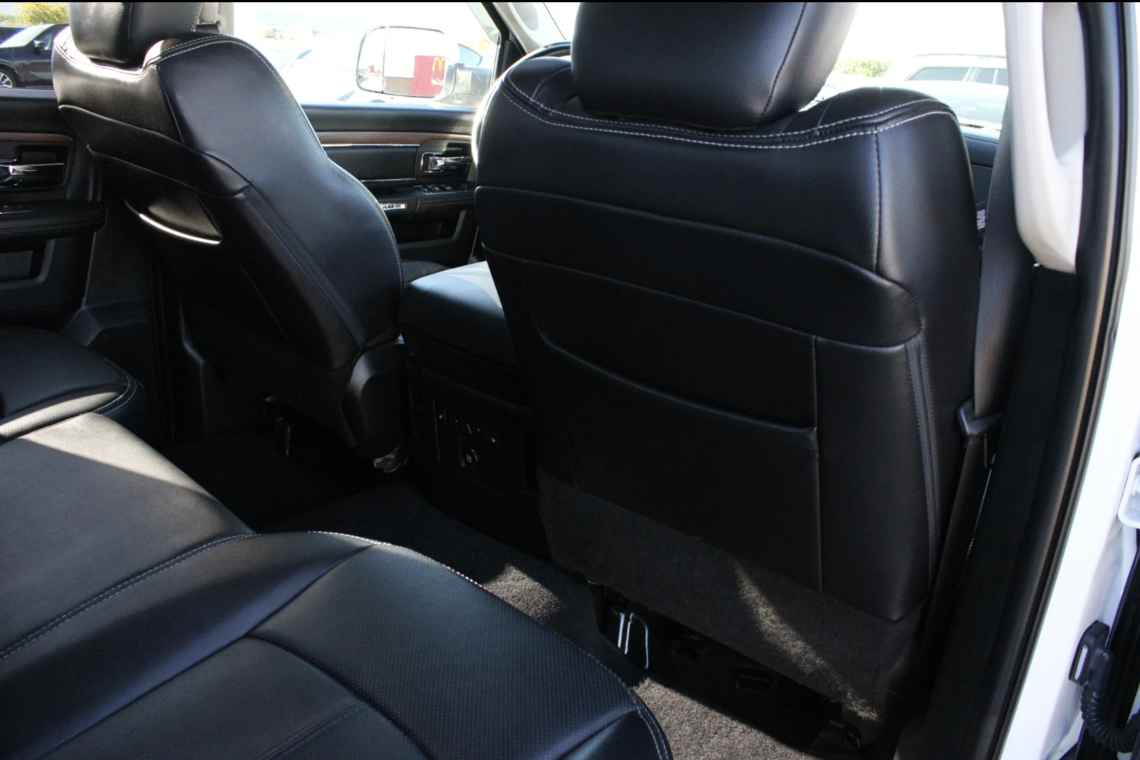 Dodge RAM 1500 АВТОКРЕДИТ, снимка 13 - Автомобили и джипове - 53820492