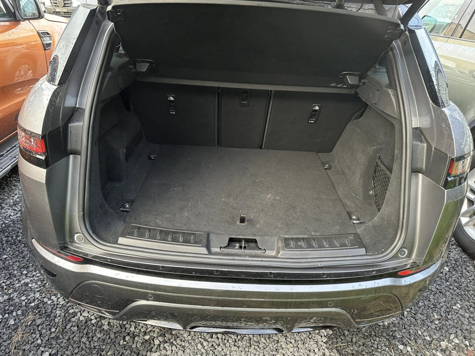 Land Rover Range Rover Evoque 2.0 TD4 R-Dynamic, снимка 12 - Автомобили и джипове - 54043819