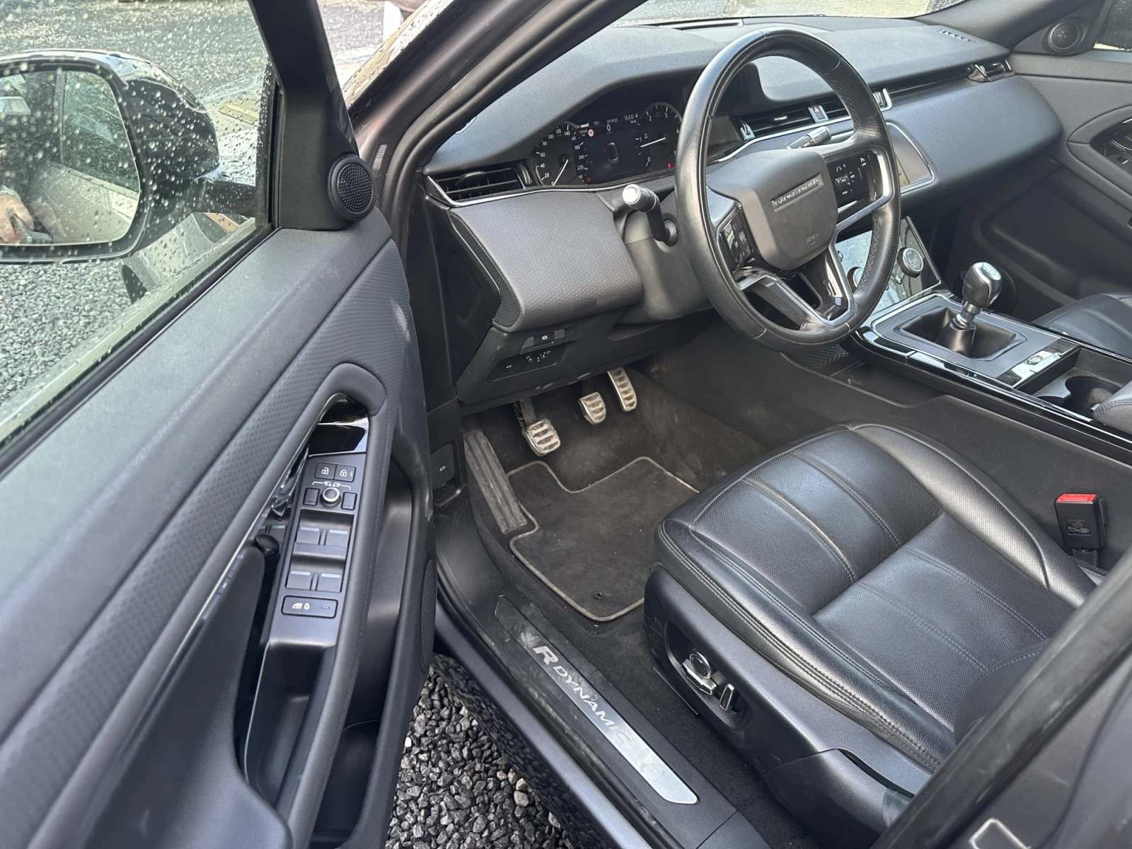 Land Rover Range Rover Evoque 2.0 TD4 R-Dynamic, снимка 5 - Автомобили и джипове - 54043819