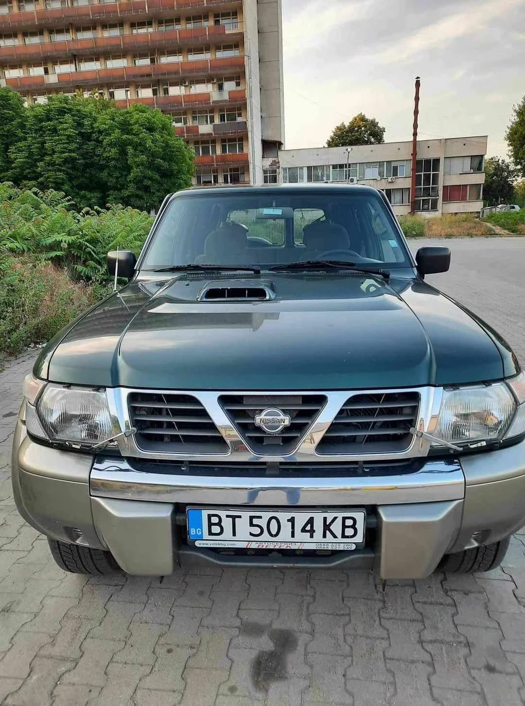 Nissan Patrol, снимка 5 - Автомобили и джипове - 54083666
