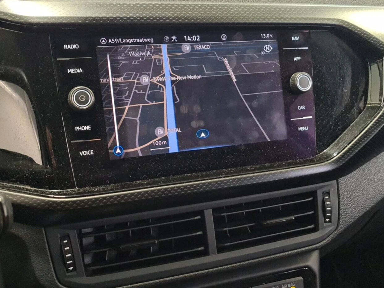 VW T-Cross, снимка 9 - Автомобили и джипове - 54455842